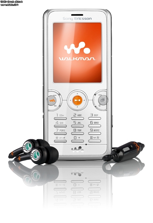 Sony Ericsson W880i review  Sony Ericsson Walkman phone 